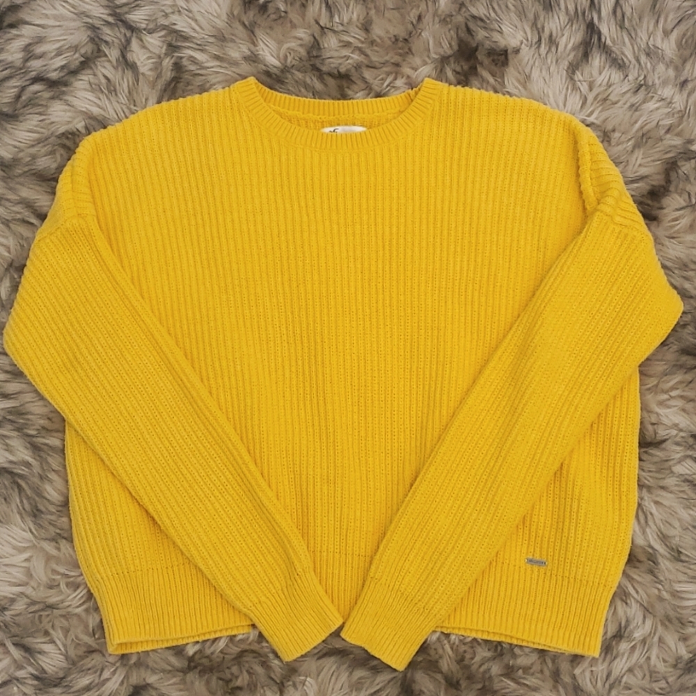 Hollister Pullover Sweater